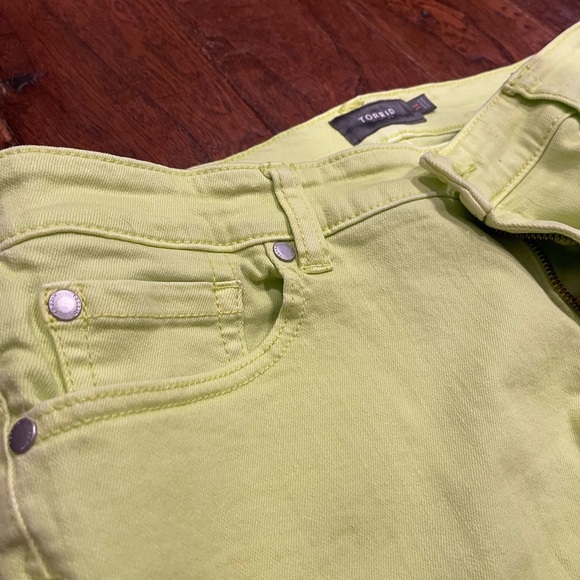 Torrid Women's Shorts Size 14 Wash Stretch High-Rise Neon - Picture 7 of 7
